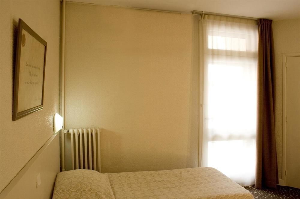 Hotel Ours Blanc - Victor Hugo Τουλούζη Εξωτερικό φωτογραφία