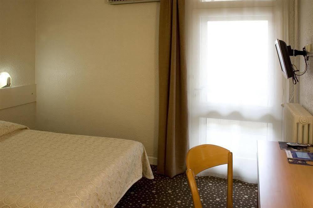 Hotel Ours Blanc - Victor Hugo Τουλούζη Εξωτερικό φωτογραφία